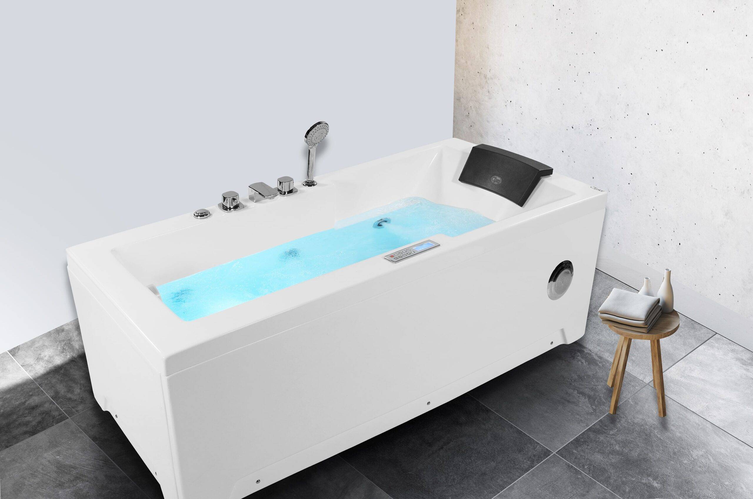 Whirpool Bath | Danau