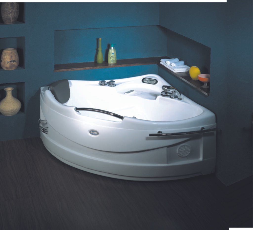 Whirpool Bath | Rosabella